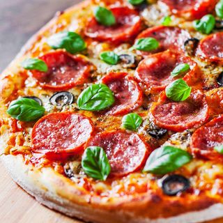 pizza pepperoni- ( 32 cm )