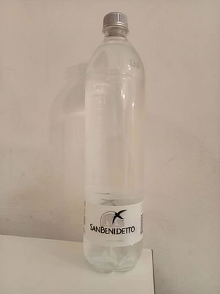 141. Acqua naturale e addizionata 1 l