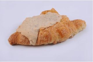 Croissant Aux Amandes