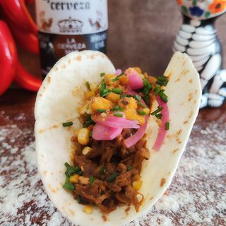 Taco de Costilla en Birria