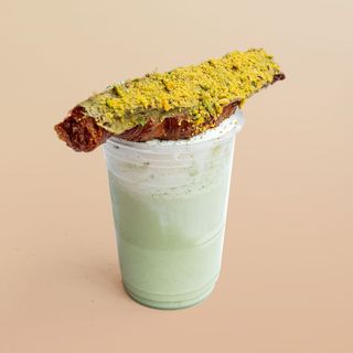 Pistacho Croissant Matcha Latte