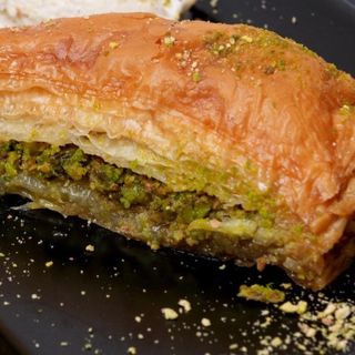 Delim Baklava