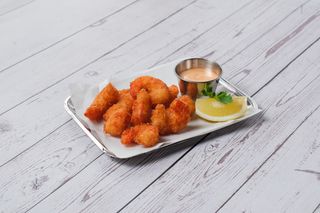 Cozi de creveți Tiger crocante cu sos aioli-kimchi