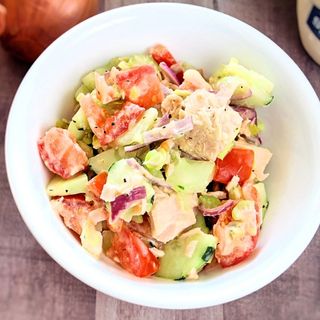 თინუსის სალათი