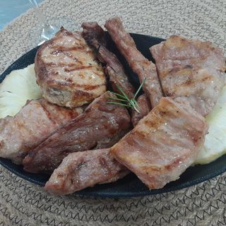Churrasco de Porco Preto