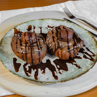 Papanasi cu crema de ciocolata