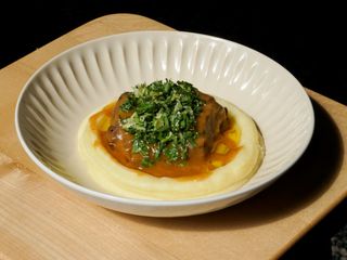 Яловича лопатка з пюре (320г)