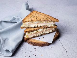 Протеинов сандвич с пуешко (230г)