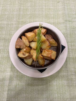 Patate al forno/ fritte