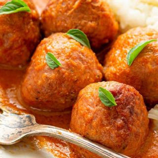 Albóndigas (Ración)