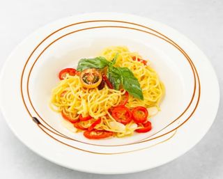 Spaghetti aglio olio e peperoncino