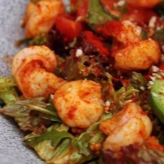 Салат з креветкою