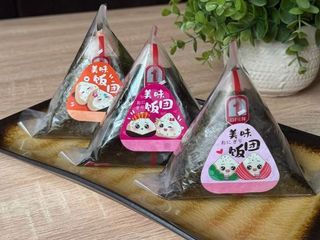 Onigiri z paluszkiem krabowym 1 szt