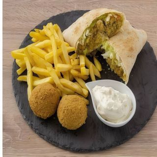 Menú faláfel especial con hummus