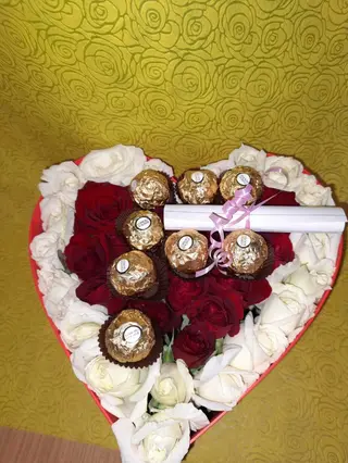 Cœur Fleur Rouge Et blanche Et Choco
