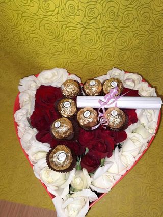 Cœur Fleur Rouge Et blanche Et Choco