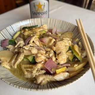 Pollo al Curry Verde Thai y Leche de Coco