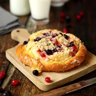 Drożdżówka z owocami