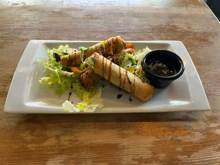 Rollitos De Pato Con Shiitake (3 unidades)