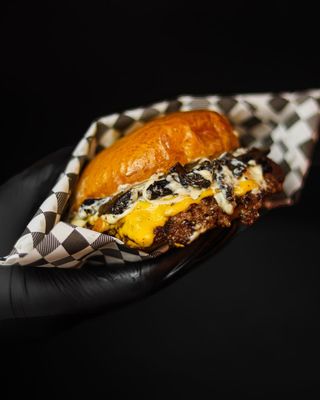 Mushroom Cheeseburger