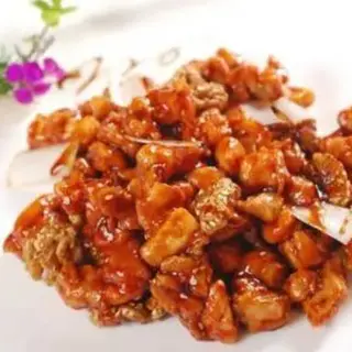 Pollo Con Nueces