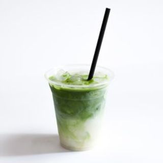Iced Matcha Latte 