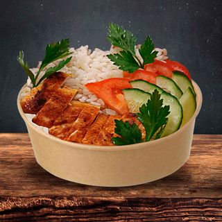 Боул з рисом та курячим філе (270г)