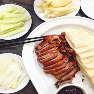 Pato Al Estilo Pekinés