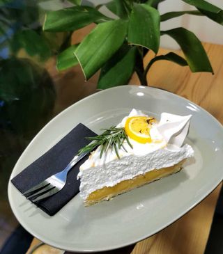 Tarta cytrynowa z bezą