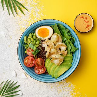 Поке з креветками та кіноа