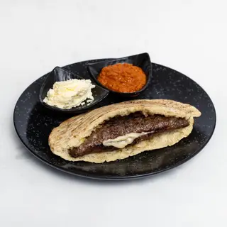 Punjena pljeskavica