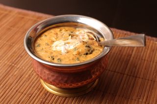 Kurczak z kozieradką