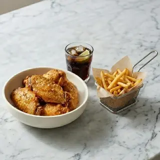 Menú Alitas De Pollo (5 Uds.)