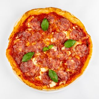 Pizza salami Dolce