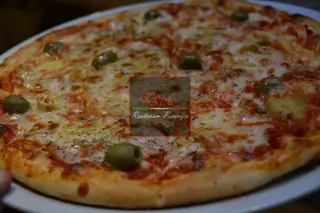 Pizza Rustikalna