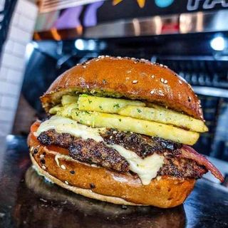 THE GARLIC BOMB BURGR 500g