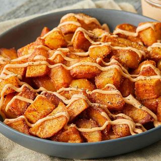 Bravas Caseras Con Salsa Semi Picante