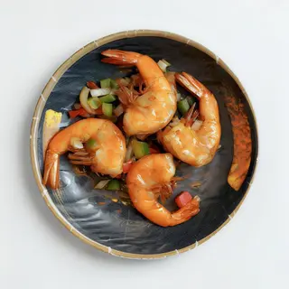 57.  Langostinos Sal Y Pimienta (Ración)