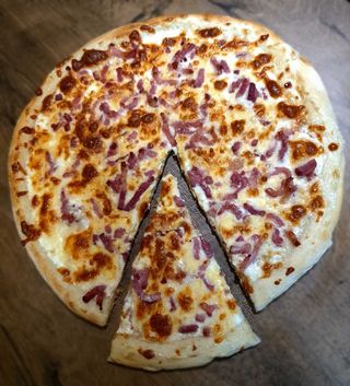 Pizza Carbonara Ø 32cm