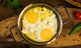 SUNNY SIDE UP WITH FETA CHEESE