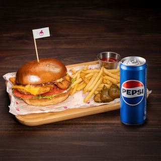 Комбо Бургер з куркою та беконовим джемом+Pepsi 0,33 л