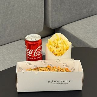 КОМБО Хот-дог класик Баварія + фрі + кола 0.3