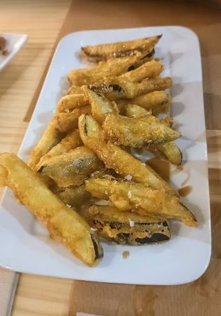 Crujiente De Berenjena Con Miel