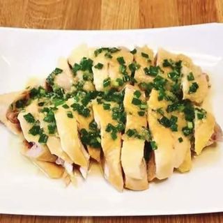 50. Pollo Con Cebolleta Y Jengibre