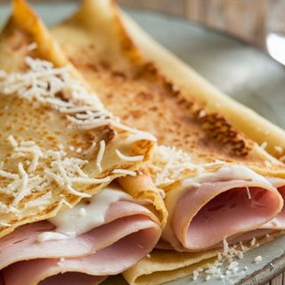 Crêpe jambon fromage