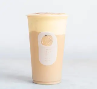 Tè nero al latte con crème brûlée