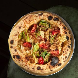 Піца  Цезаріо з куркою (550г)