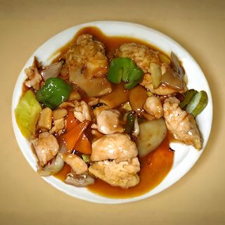 Pollo Con Almendras