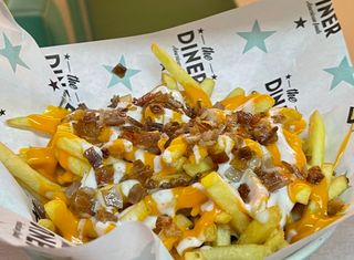 Bacon & Cheese Fries (2 Personas)
