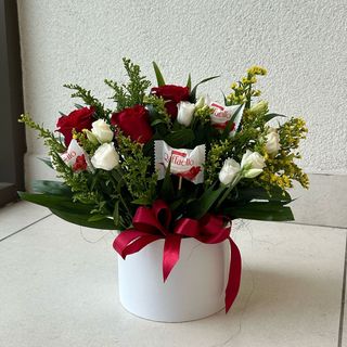 Cutie medie cu bomboane 